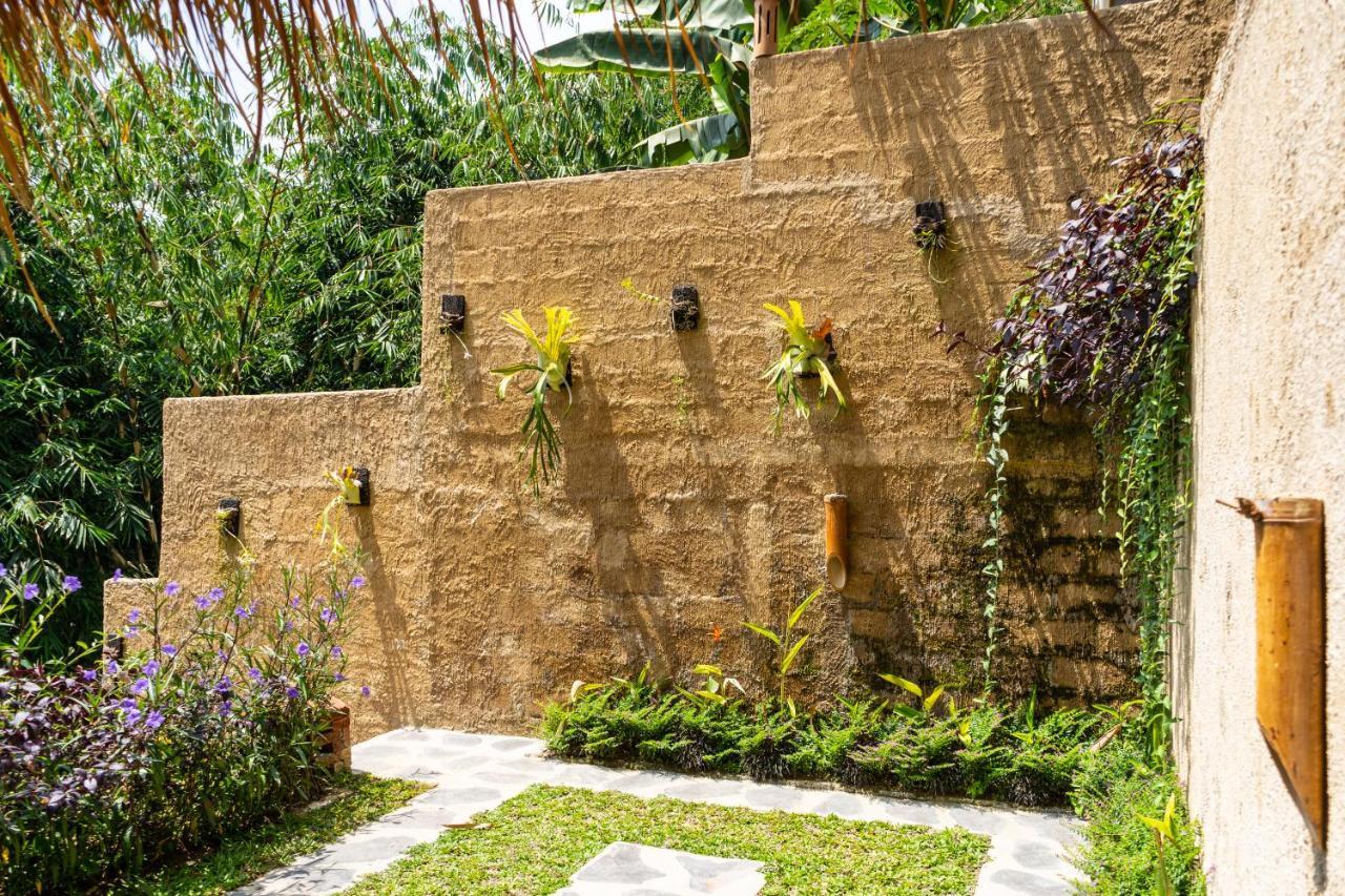 Bali Bamboo Jungle Huts And Hostel Tampaksiring Zewnętrze zdjęcie
